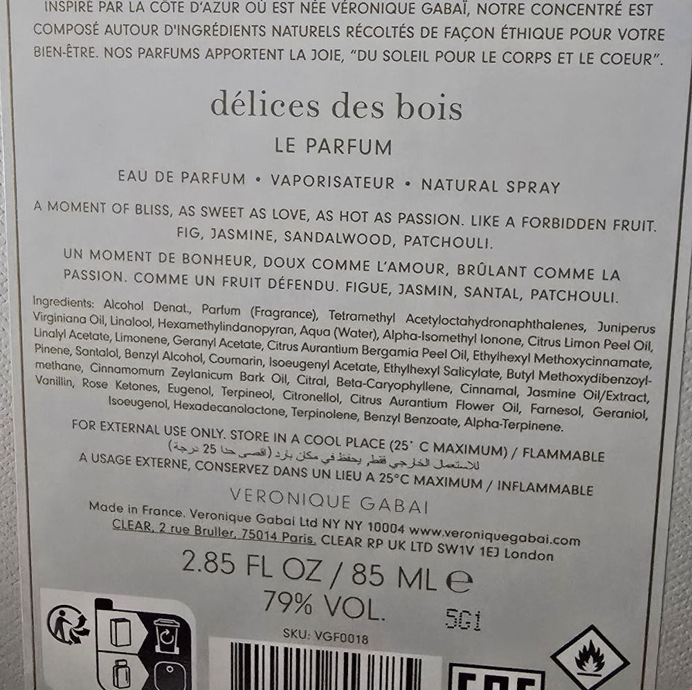 Women’s Gold Eau de Parfum Bottle- DELICES DES BOIS - Picture 5 of 5